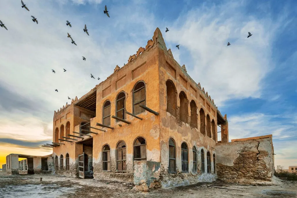 ساحل العقير اليوم